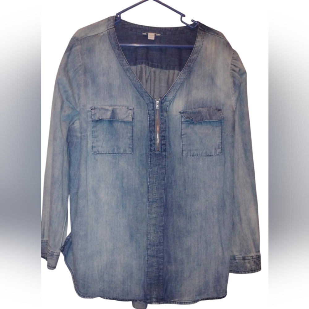 Denim V-Neck Long Sleeve Top